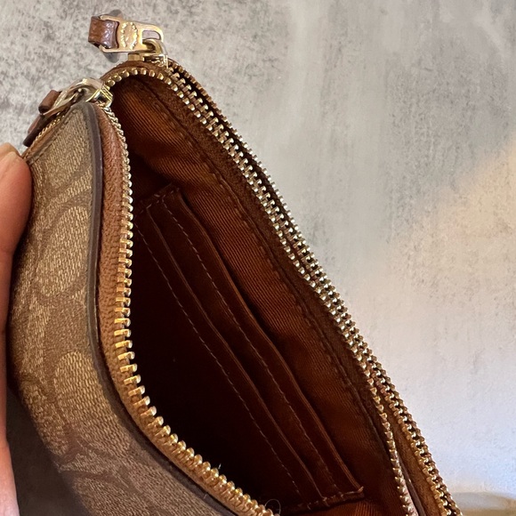 Coach Brown Signature Wristlet - Great condition! - Picture 5 of 8